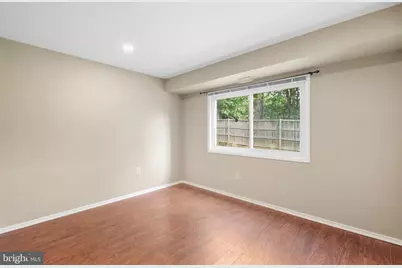 204 Park Terrace Court SE #24, Vienna, VA 22180 - Photo 14