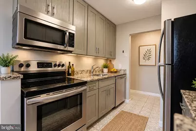 6435 Richmond Highway #301, Alexandria, VA 22306 - Photo 2