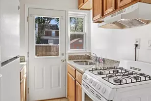 6003 Williamsburg Rd, Alexandria, VA 22303 - Photo 14
