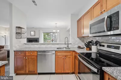 3889 El Camino Place #19, Alexandria, VA 22309 - Photo 16