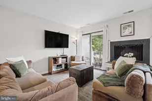 3889 El Camino Pl, Alexandria, VA 22309 - Photo 8