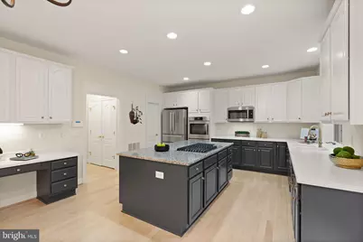 3203 Wheatland Farms Drive, Oakton, VA 22124 - Photo 4