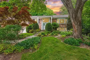 1320 Elsinore Ave, McLean, VA 22102 - Photo 1