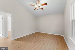 1465 Kingstream Dr, Herndon, VA 20170 - Photo 16