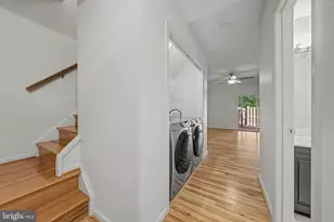 6941 Compton Ln, Centreville, VA 20121 - Photo 32