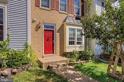 6941 Compton Lane, Centreville, VA 20121 - Photo 2