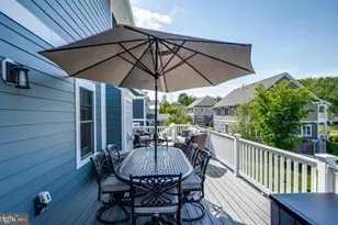 116 Madison Ridge Ln, Herndon, VA 20170 - Photo 12