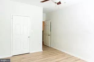 5124 Brittney Elyse Cir, Centreville, VA 20120 - Photo 12
