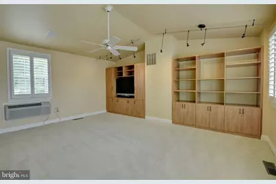 12198 Chancery Station Circle, Reston, VA 20190 - Photo 14