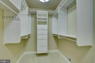 12198 Chancery Station Circle, Reston, VA 20190 - Photo 22