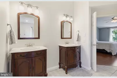 3894 Plum Run Court, Fairfax, VA 22033 - Photo 36