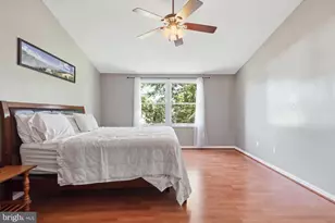 3894 Plum Run Ct, Fairfax, VA 22033 - Photo 32