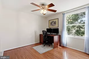 3894 Plum Run Ct, Fairfax, VA 22033 - Photo 38