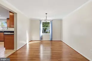 3894 Plum Run Ct, Fairfax, VA 22033 - Photo 14