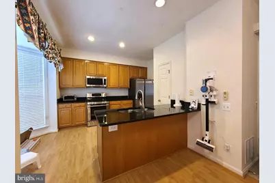 7705 Wiley Creek Way, Alexandria, VA 22315 - Photo 4