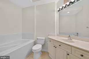 5921 Founders Crossing Ct, Alexandria, VA 22310 - Photo 24