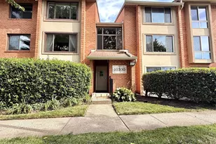 10200 Bushman Dr, Oakton, VA 22124 - Photo 1