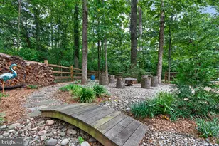 2003 Upper Lake Dr, Reston, VA 20191 - Photo 50