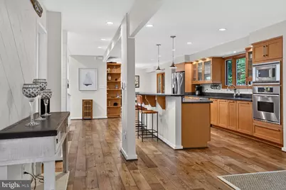 2003 Upper Lake Drive, Reston, VA 20191 - Photo 10