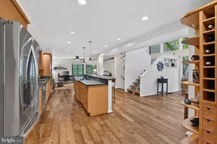 2003 Upper Lake Dr, Reston, VA 20191 - Photo 8