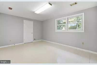 8416 Stonewall Drive, Vienna, VA 22180 - Photo 28