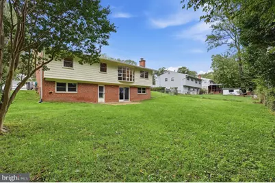 8416 Stonewall Drive, Vienna, VA 22180 - Photo 34