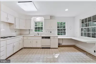 1719 Oak Lane, McLean, VA 22101 - Photo 10