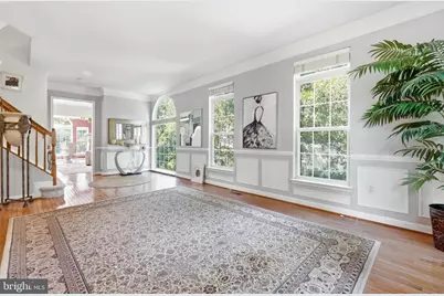 6318 Franconia Commons Drive, Alexandria, VA 22310 - Photo 6