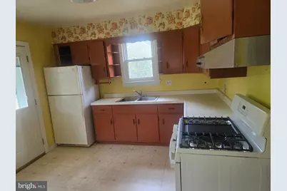 2414 Fairview Drive, Alexandria, VA 22306 - Photo 8