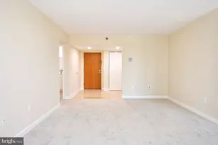 1808 Old Meadow Rd, McLean, VA 22102 - Photo 8