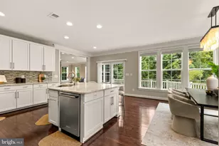 6203 Champion Oak Ct, Falls Church, VA 22044 - Photo 14