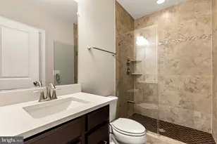 6203 Champion Oak Ct, Falls Church, VA 22044 - Photo 50