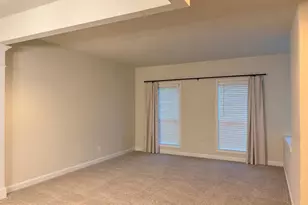 8901 Singleleaf Cir, Lorton, VA 22079 - Photo 8