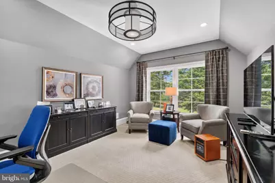 1420 Kurtz Road, McLean, VA 22101 - Photo 18