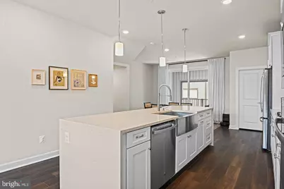13007 Hattontown Square, Herndon, VA 20171 - Photo 10