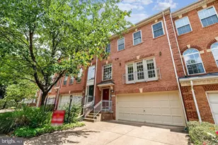 2807 Marywood Oaks Ln, Vienna, VA 22181 - Photo 1