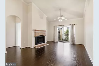 12933 Centre Park Circle #402, Herndon, VA 20171 - Photo 6