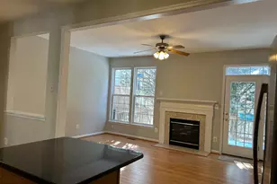 13671 St Johns Wood Pl, Herndon, VA 20171 - Photo 2