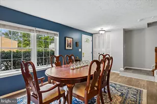 12151 Purple Sage Ct, Reston, VA 20194 - Photo 6