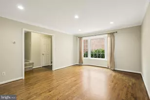 3053 Meeting St, Falls Church, VA 22044 - Photo 6