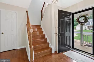 6215 Gentle Ln, Alexandria, VA 22310 - Photo 2