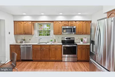 7362 Silver Pine Drive, Springfield, VA 22153 - Photo 16