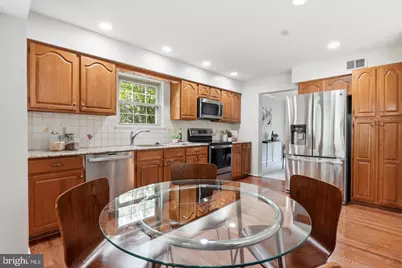 7362 Silver Pine Drive, Springfield, VA 22153 - Photo 20