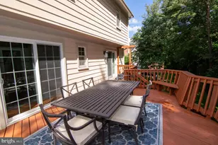 5619 Herberts Crossing Dr, Burke, VA 22015 - Photo 20
