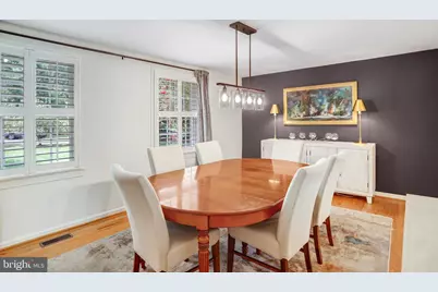 907 Cantle Lane, Great Falls, VA 22066 - Photo 12