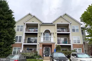 4144 Fountainside Ln, Fairfax, VA 22030 - Photo 1