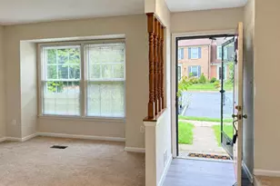 6281 Rathlin Dr, Springfield, VA 22152 - Photo 2
