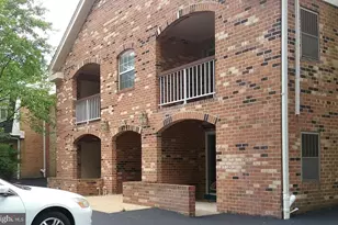 5900 Cove Landing Rd, Burke, VA 22015 - Photo 2