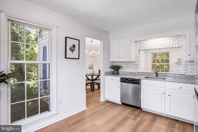 13536 Leith Court, Chantilly, VA 20151 - Photo 2