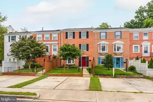 8105 Oaklake Ct, Alexandria, VA 22309 - Photo 2
